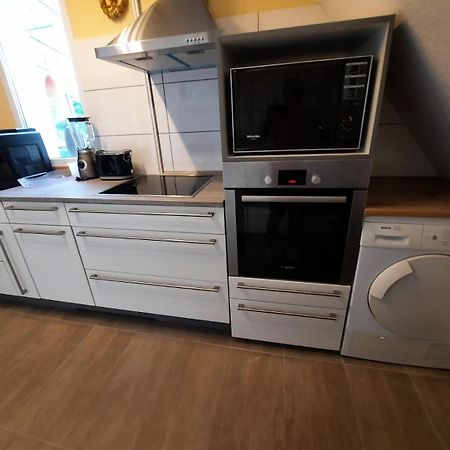 Ferienwohnung Mittelpunkt Schortens Exterior foto